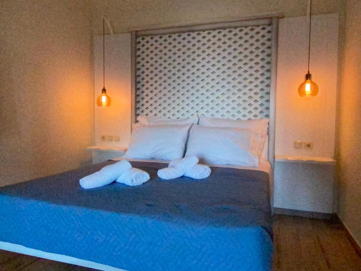 Michail Suites Afiartis Karpathos Luaran gambar