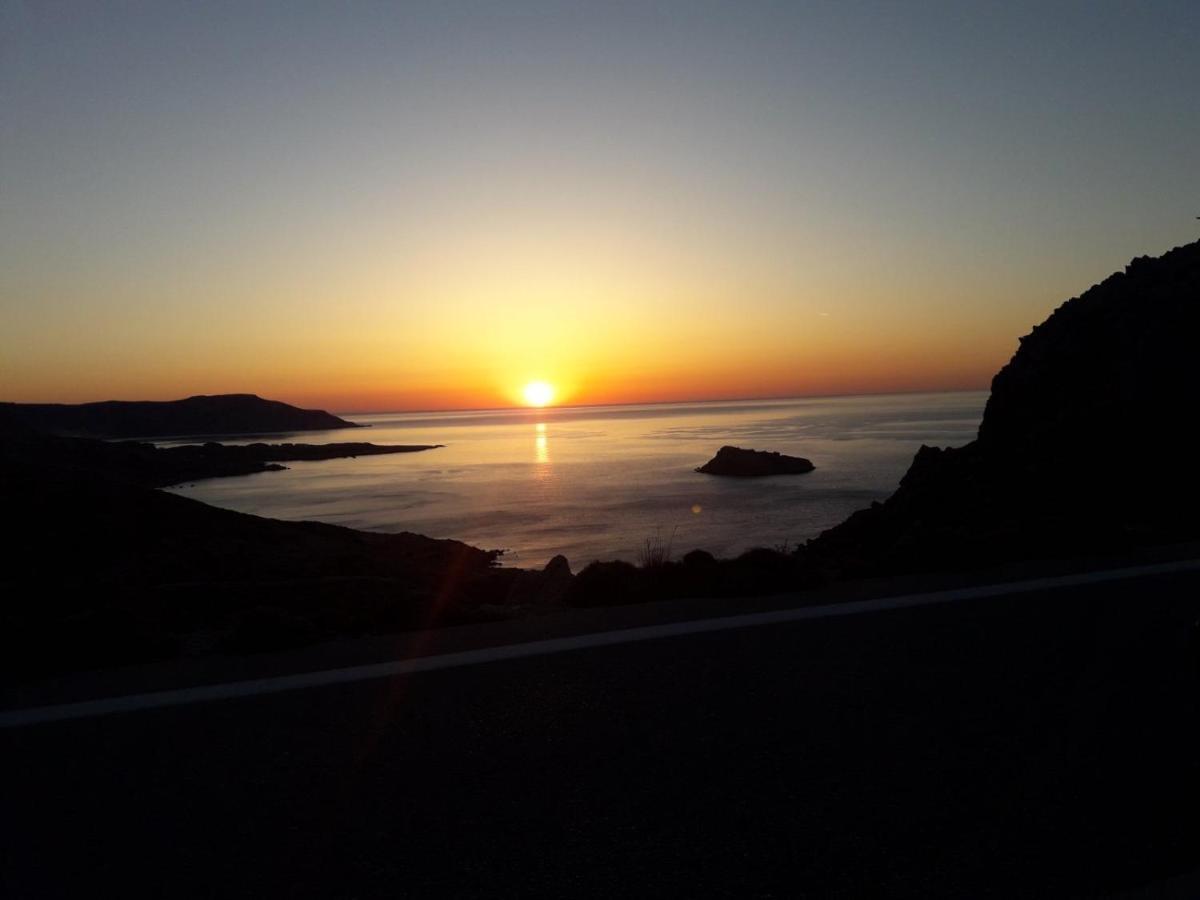 Michail Suites Afiartis Karpathos Luaran gambar
