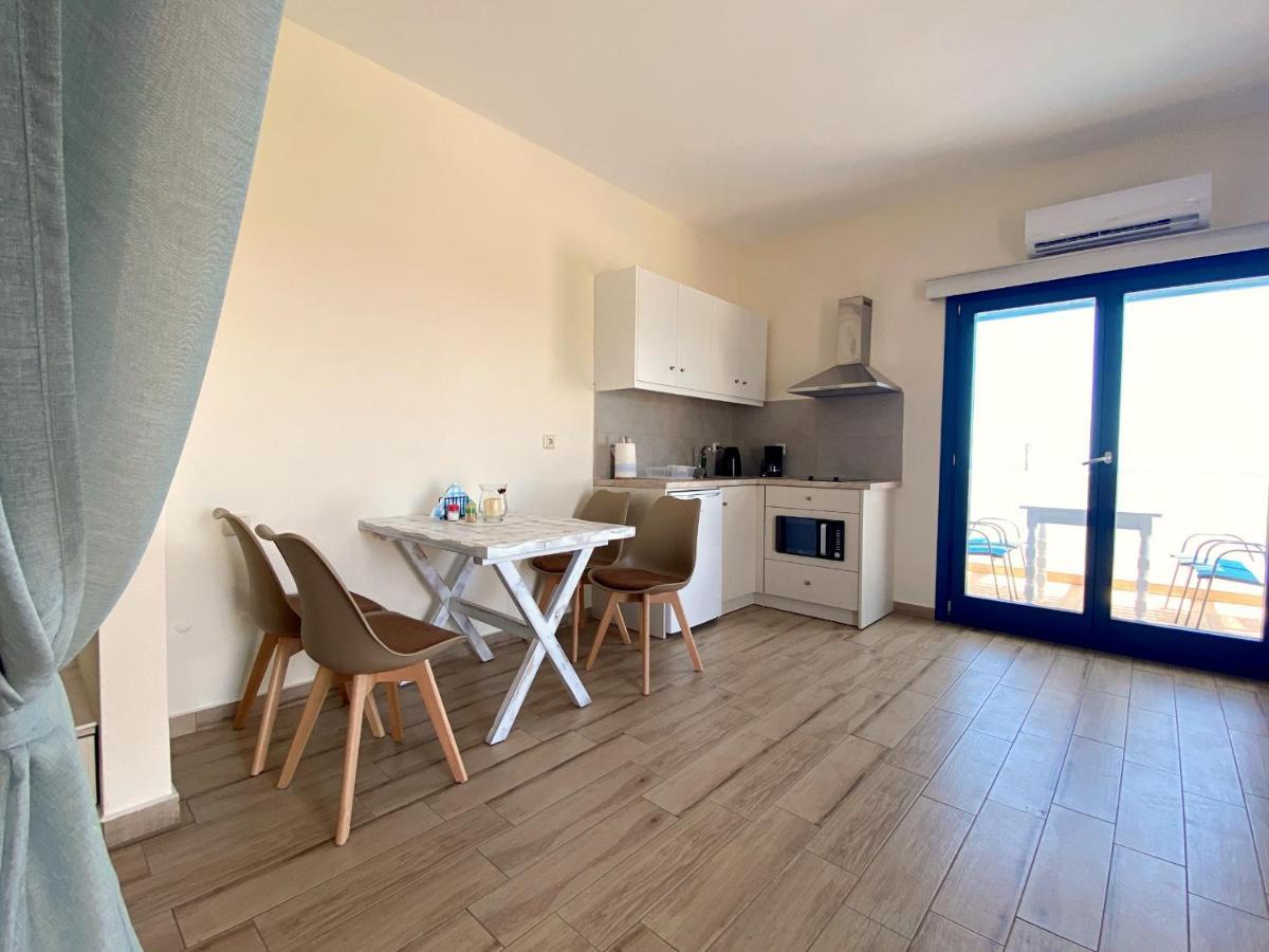Michail Suites Afiartis Karpathos Luaran gambar